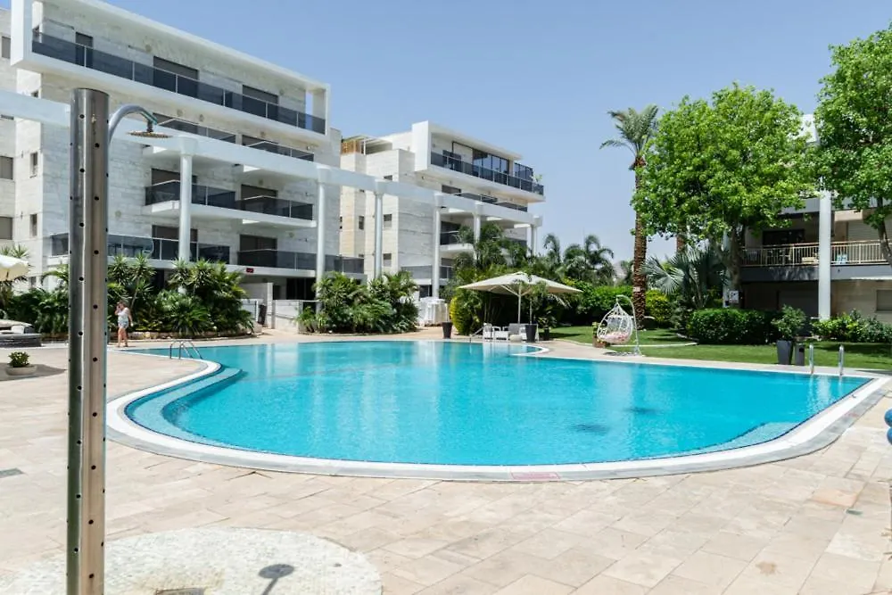Garden Suite & Pool 엘라트 0*,